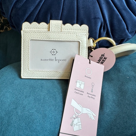 Nanette Lepore Hands-Free Wallet Key Ring & Bracelet NWT - Picture 6 of 6